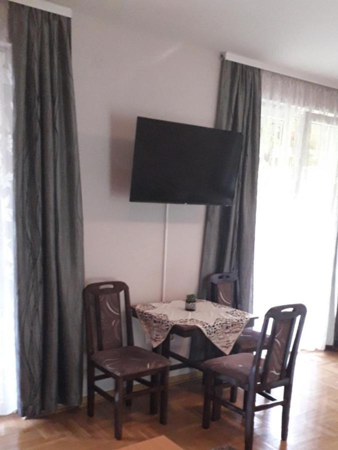 Apartmani V&F Vrnjačka Banja Екстериор снимка