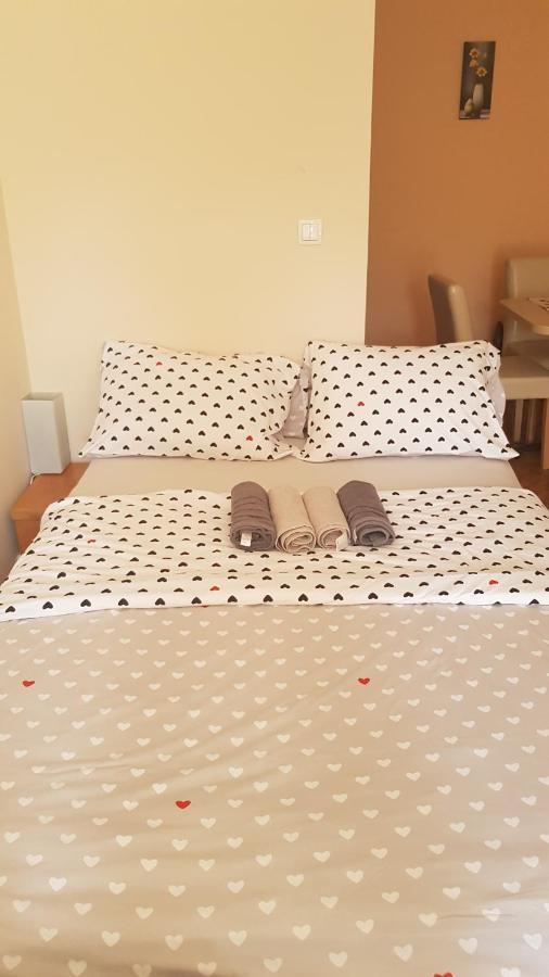 Apartmani V&F Vrnjačka Banja Екстериор снимка