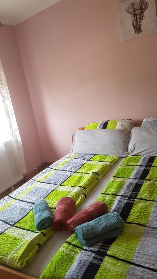 Apartmani V&F Vrnjačka Banja Екстериор снимка