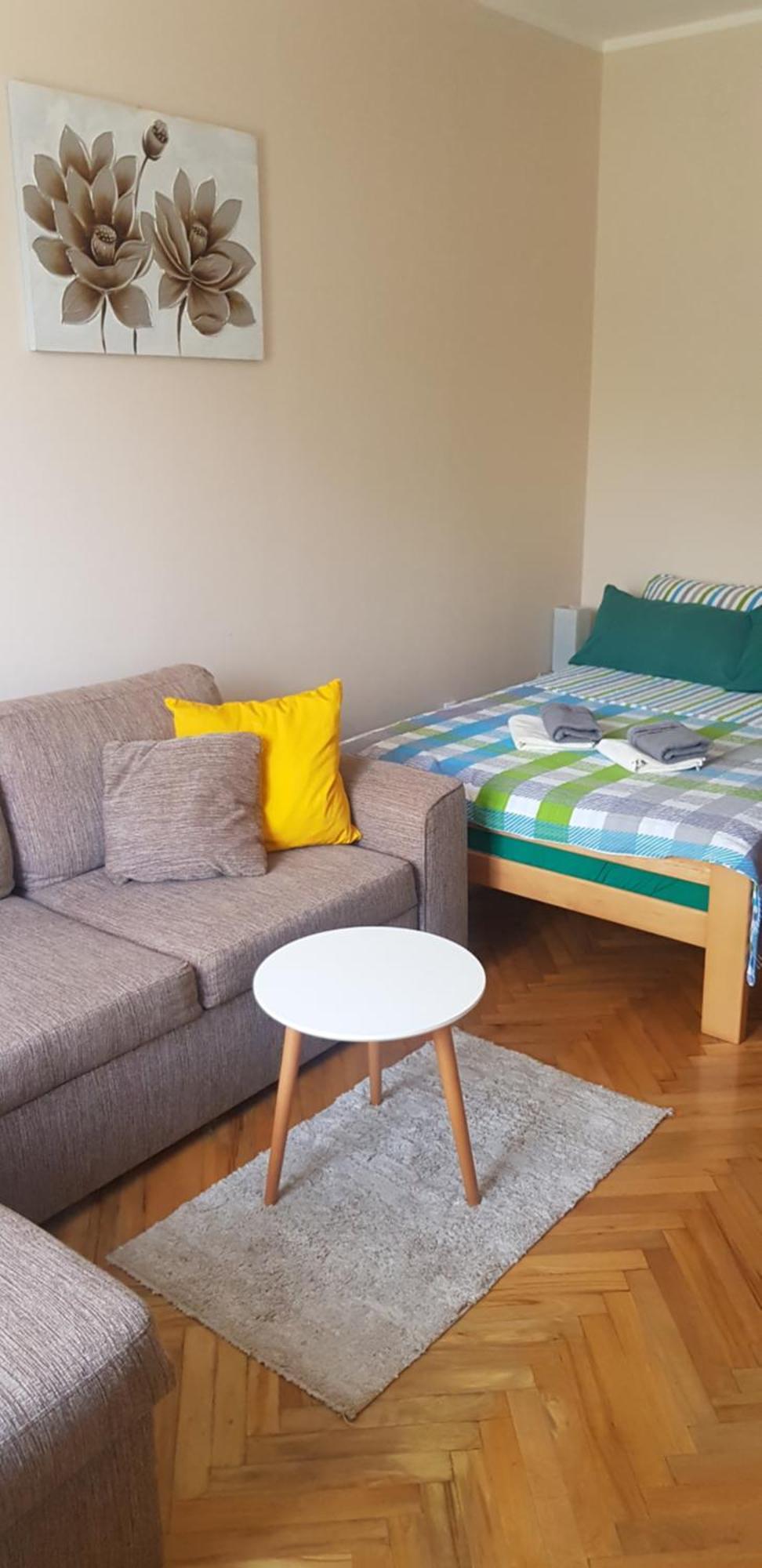 Apartmani V&F Vrnjačka Banja Екстериор снимка