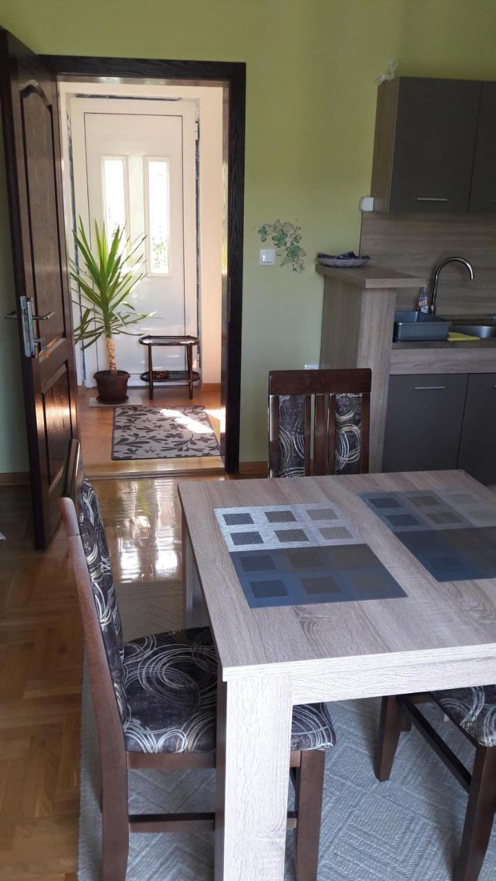 Apartmani V&F Vrnjačka Banja Екстериор снимка